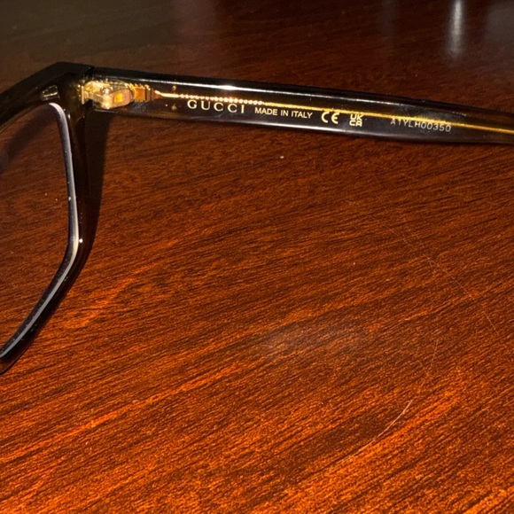 Gucci tortoise Women's prescription Glasses - Picture 6 of 8